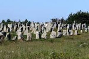 Carnac- neolitické menhiry